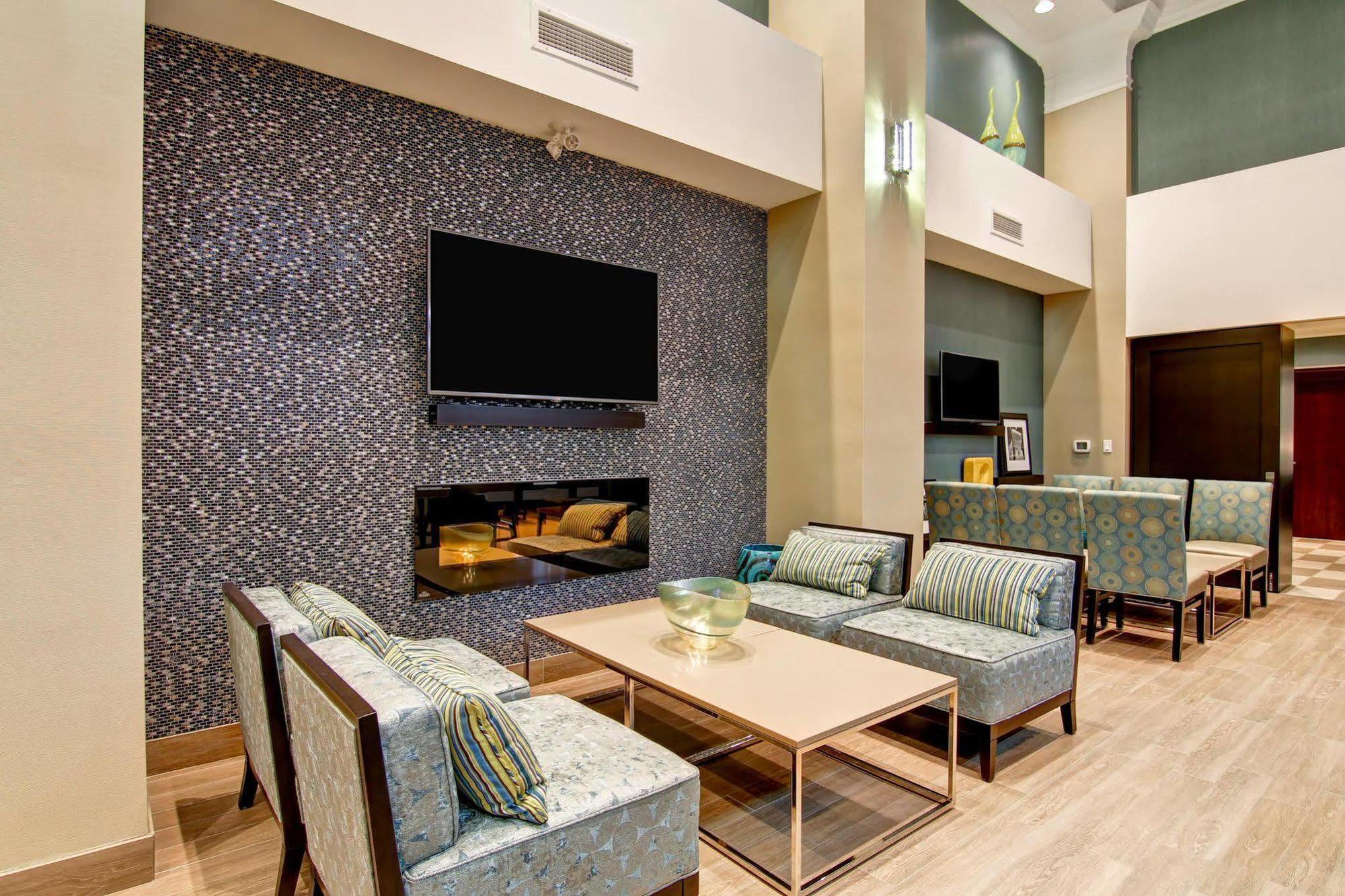Hampton Inn London Ontario Exterior photo
