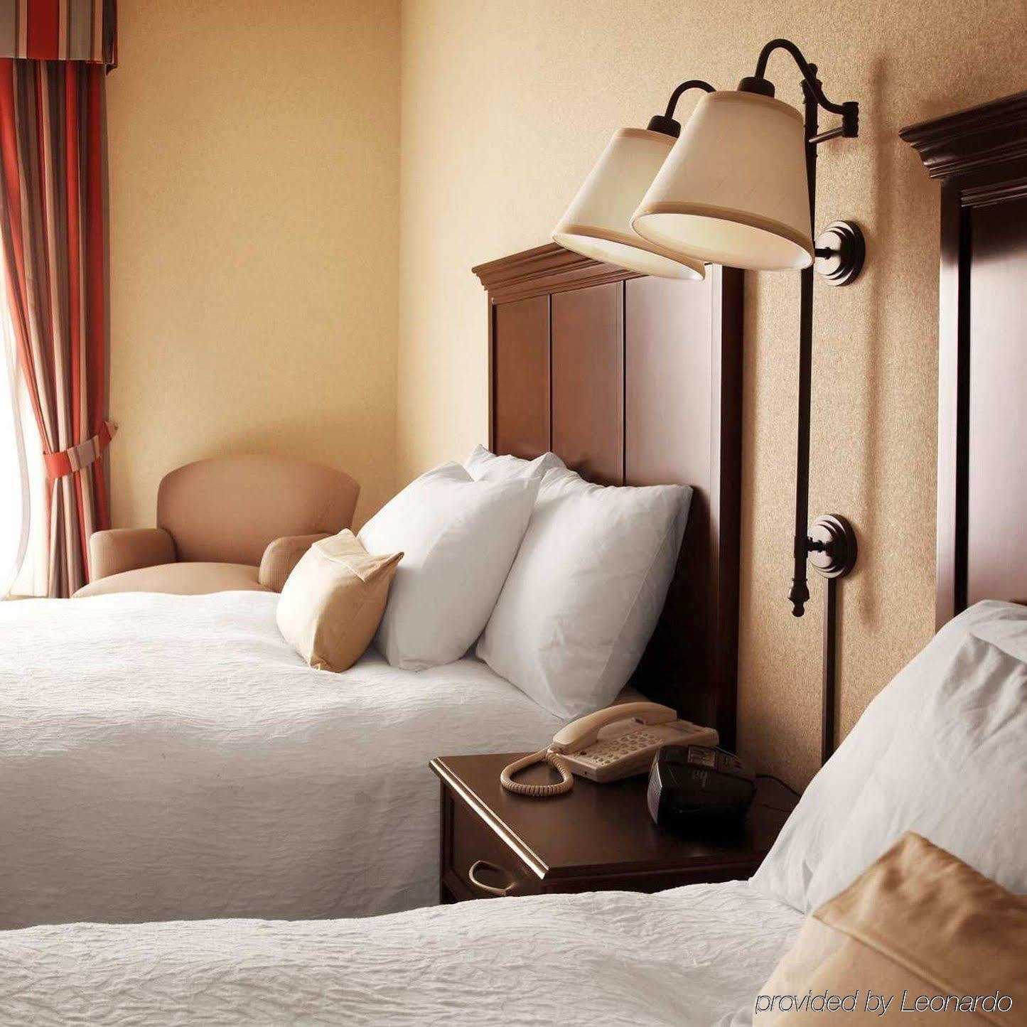 Hampton Inn London Ontario Exterior photo